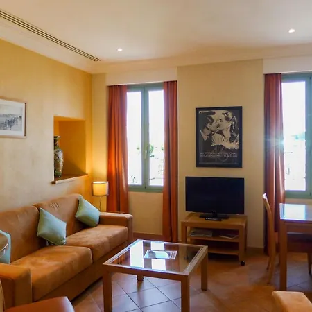 Apartman Residences Cresci *