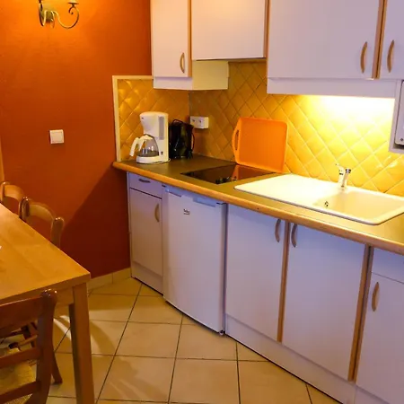 Apartman Residences Cresci
